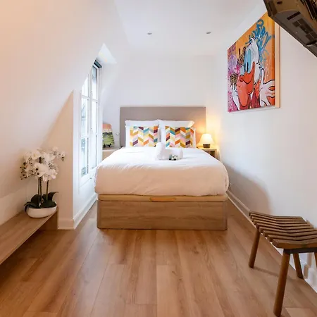 Pompidou 3, Rue Simon Le Franc - 4 Places Apartment