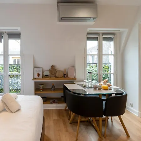 Apartment Pompidou 3, Rue Simon Le Franc - 4 Places